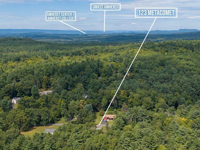 123 Metacomet St, Belchertown, MA 01007