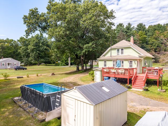 123 Metacomet St, Belchertown, MA 01007
