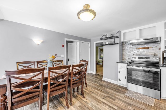 123 Metacomet St, Belchertown, MA 01007