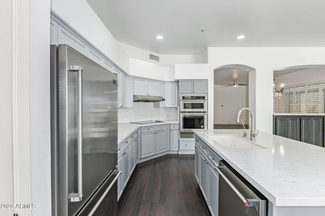 7700 E PRINCESS Drive 25, Scottsdale, AZ 85255