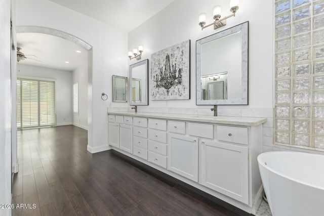 7700 E PRINCESS Drive 25, Scottsdale, AZ 85255