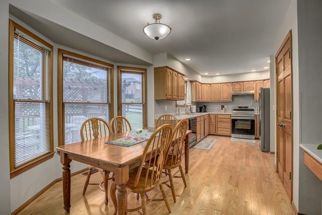 10522 Cheshire Ridge Drive, Florence, KY 41042