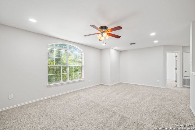 12143 Dawson Circle, San Antonio, TX 78253