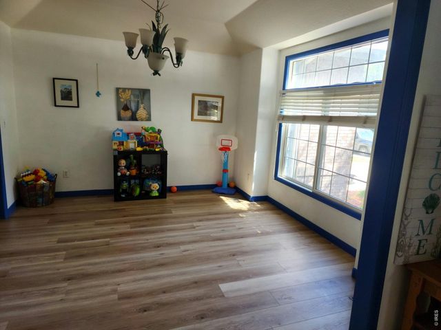 1924 Pacific Ct, Fort Collins, CO 80528