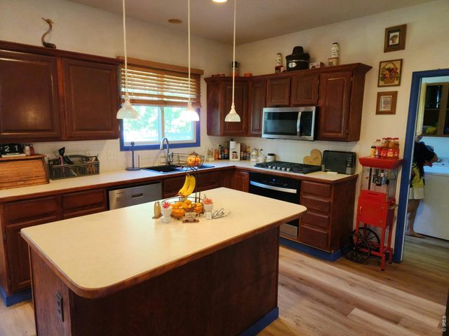 1924 Pacific Ct, Fort Collins, CO 80528
