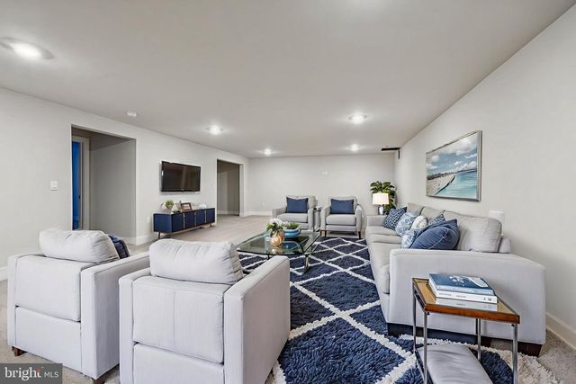 121 SCENTED ROSE WAY, Winchester, VA 22602