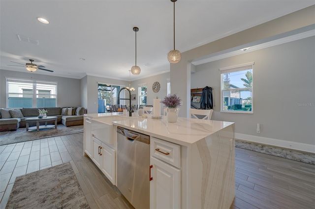 2416 FOGGY CREEK CIRCLE, Clearwater, FL 33764