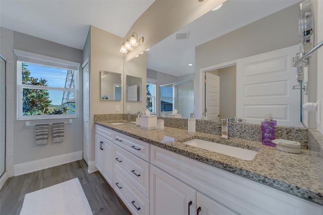 2416 FOGGY CREEK CIRCLE, Clearwater, FL 33764