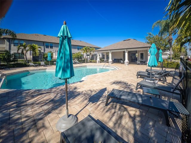 2416 FOGGY CREEK CIRCLE, Clearwater, FL 33764