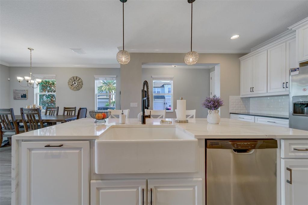 Image 13 of property listing at 2416 FOGGY CREEK CIRCLE, Clearwater, FL 33764