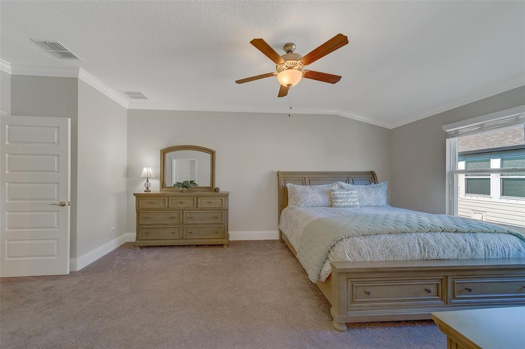 Image 43 of property listing at 2416 FOGGY CREEK CIRCLE, Clearwater, FL 33764