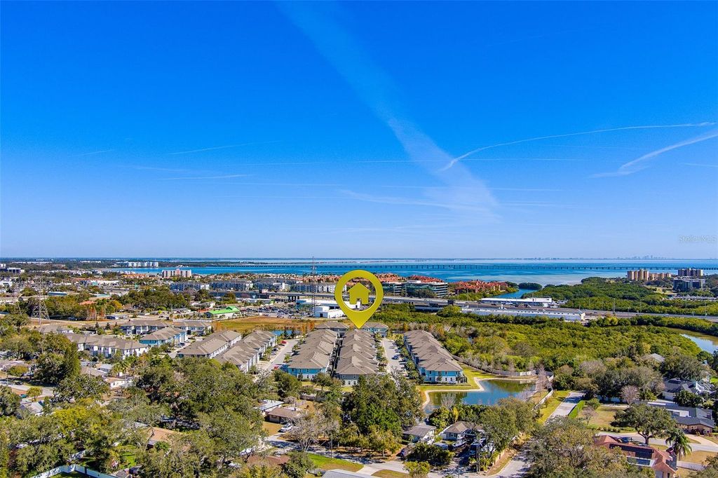 Image 80 of property listing at 2416 FOGGY CREEK CIRCLE, Clearwater, FL 33764