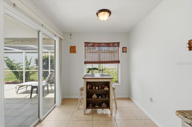 1001 CANARY CIRCLE S, Lakeland, FL 33809