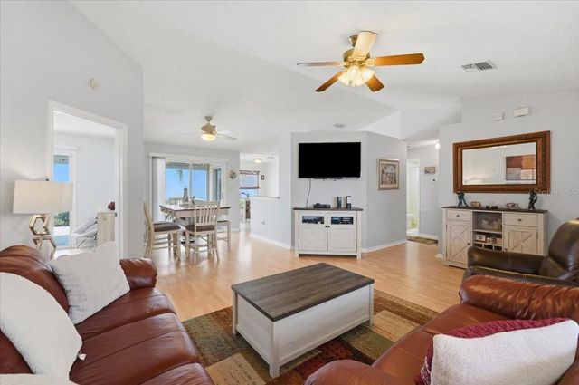 1001 CANARY CIRCLE S, Lakeland, FL 33809