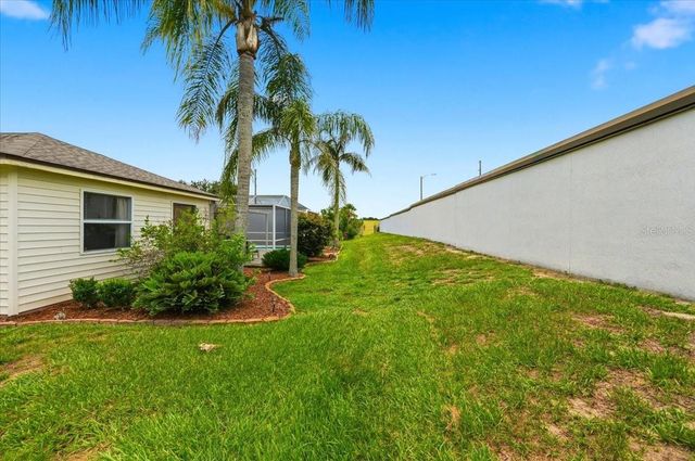 1001 CANARY CIRCLE S, Lakeland, FL 33809