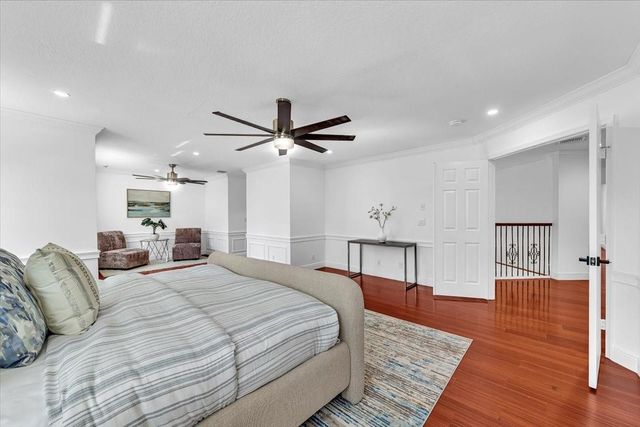 13702 NW 10th Ct, Pembroke Pines, FL 33028