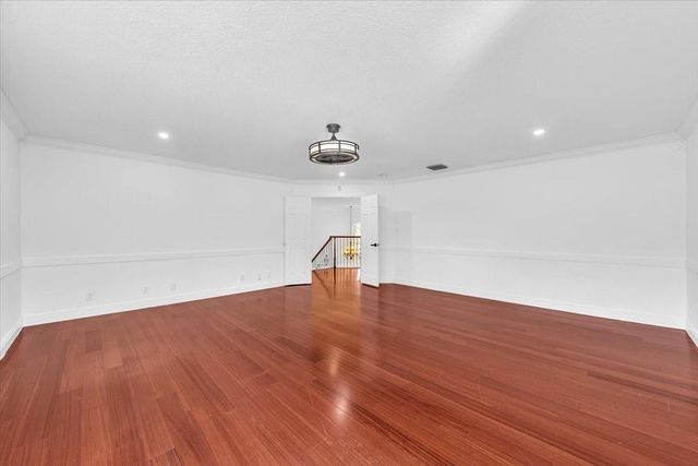 13702 NW 10th Ct, Pembroke Pines, FL 33028