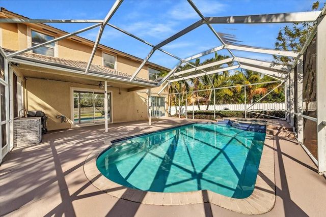 13702 NW 10th Ct, Pembroke Pines, FL 33028