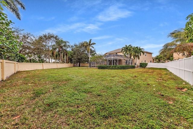 13702 NW 10th Ct, Pembroke Pines, FL 33028