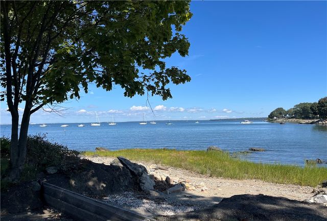 229 Earle Drive, North Kingstown, RI 02852