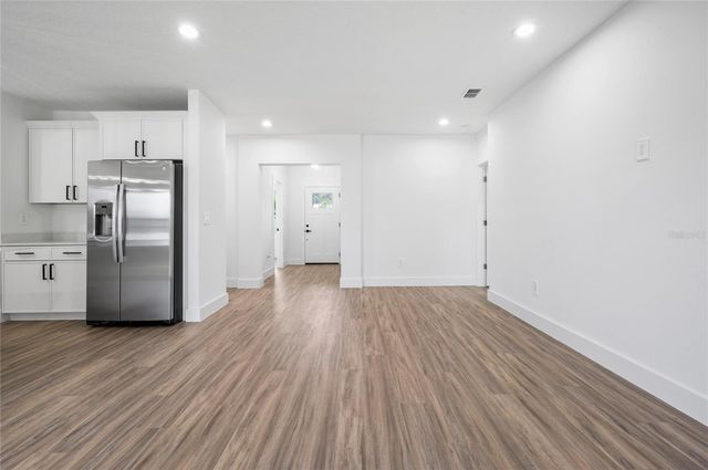 1891 VAN ALLEN CIRCLE, Deltona, FL 32738