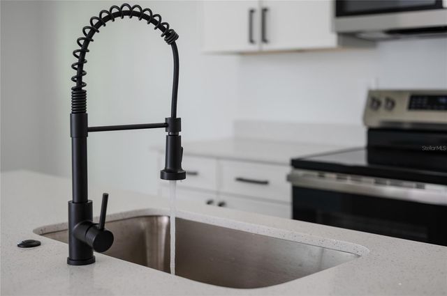 1891 VAN ALLEN CIRCLE, Deltona, FL 32738