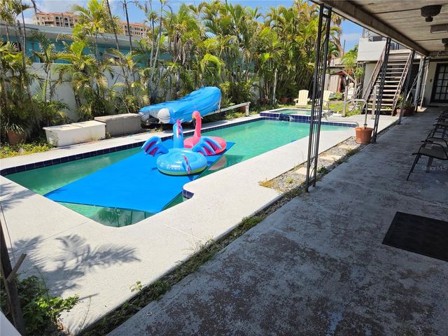 580 BAY ESPLANADE, Clearwater Beach, FL 33767