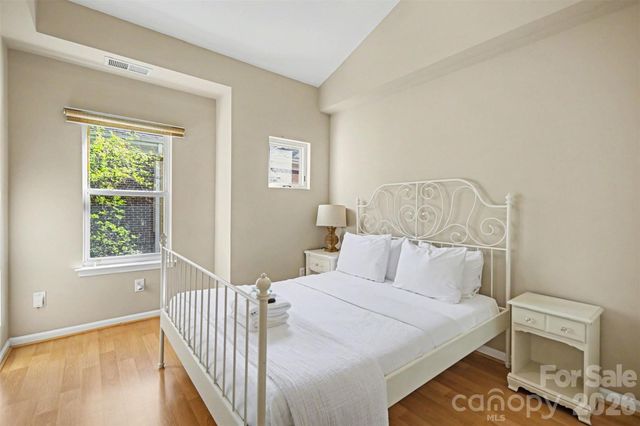 701 E 8th Street, Charlotte, NC 28202