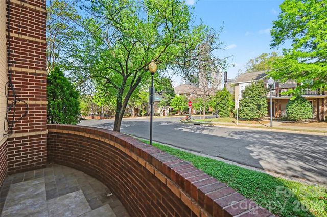 701 E 8th Street, Charlotte, NC 28202