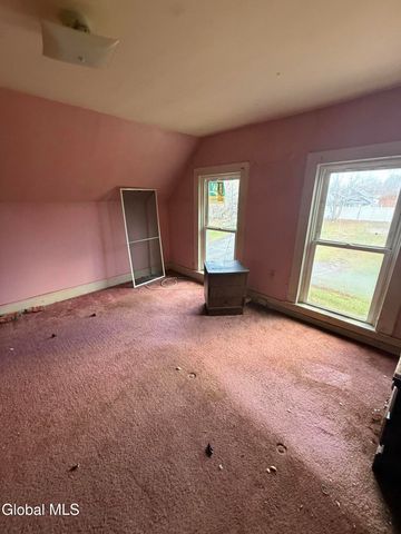 19 Matthew Street, Johnstown, NY 12095