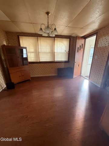 19 Matthew Street, Johnstown, NY 12095