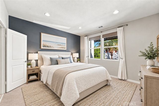 23 Hoya Street, Rancho Mission Viejo, CA 92694