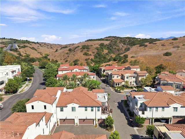 23 Hoya Street, Rancho Mission Viejo, CA 92694