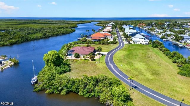 5408 Sea Edge DR, Punta Gorda, FL 33950