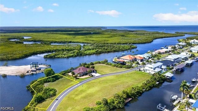 5408 Sea Edge DR, Punta Gorda, FL 33950