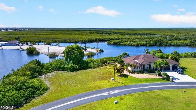5408 Sea Edge DR, Punta Gorda, FL 33950