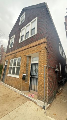 2942 W Pershing Road, Chicago, IL 60632