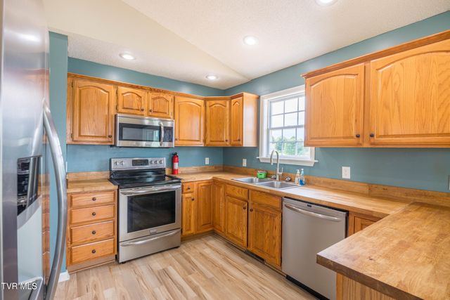 1230 Bowmantown Road, Limestone, TN 37681