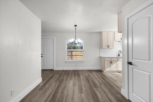 2933 Lucinda Lane, Fort Worth, TX 76119