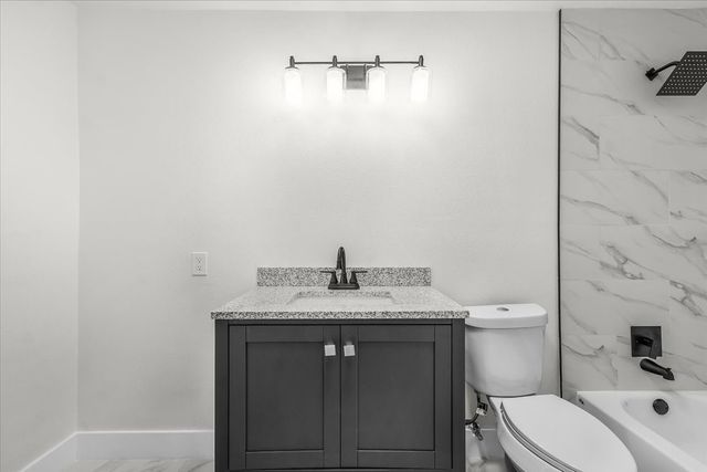 2933 Lucinda Lane, Fort Worth, TX 76119