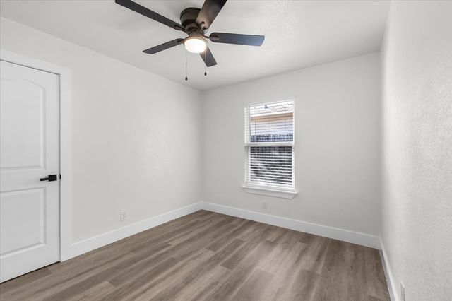 2933 Lucinda Lane, Fort Worth, TX 76119