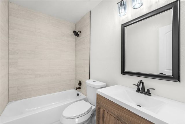 2933 Lucinda Lane, Fort Worth, TX 76119