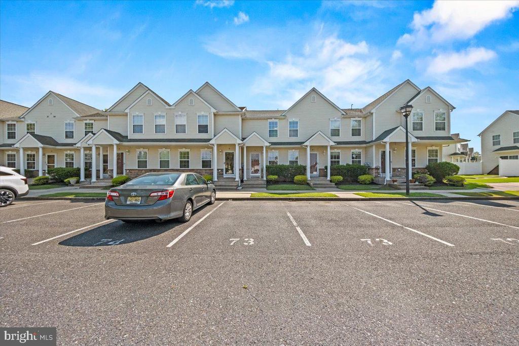 73 JAMESTOWN BLVD, Hammonton, NJ 08037
