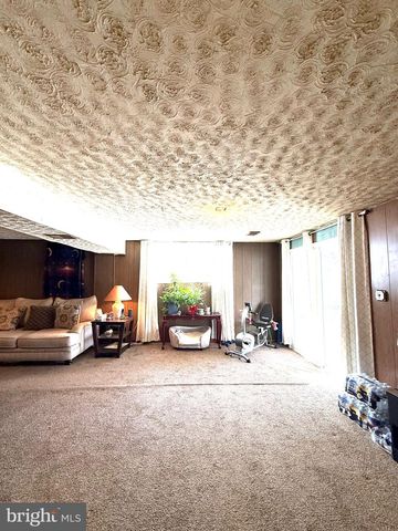 7908 CAWKER AVE, Lanham, MD 20706