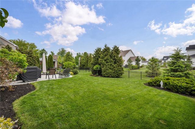 32708 Albion Drive, Avon Lake, OH 44012