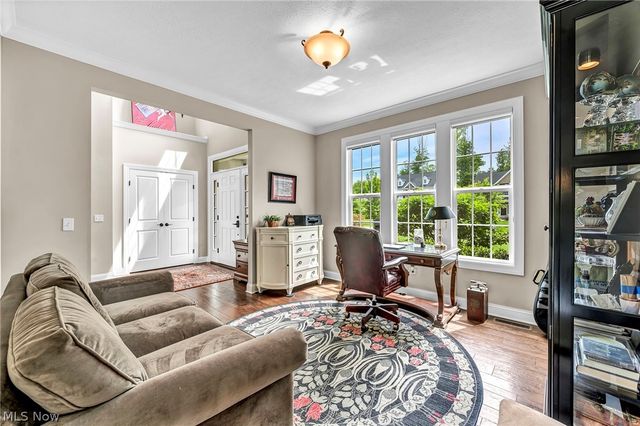 32708 Albion Drive, Avon Lake, OH 44012