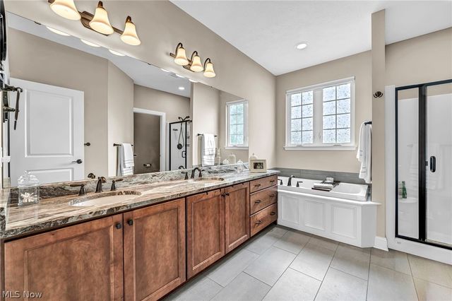 32708 Albion Drive, Avon Lake, OH 44012