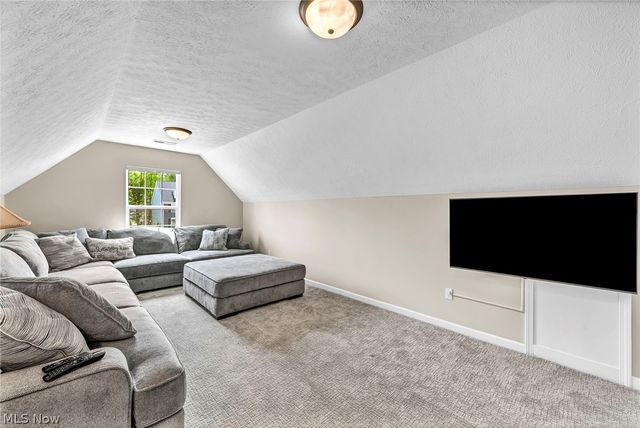 32708 Albion Drive, Avon Lake, OH 44012