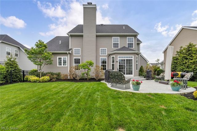 32708 Albion Drive, Avon Lake, OH 44012