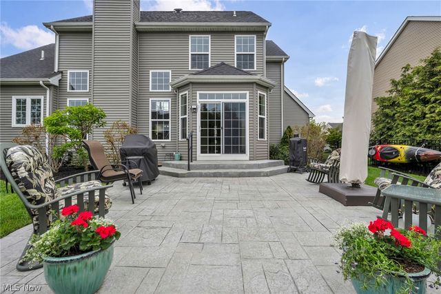 32708 Albion Drive, Avon Lake, OH 44012